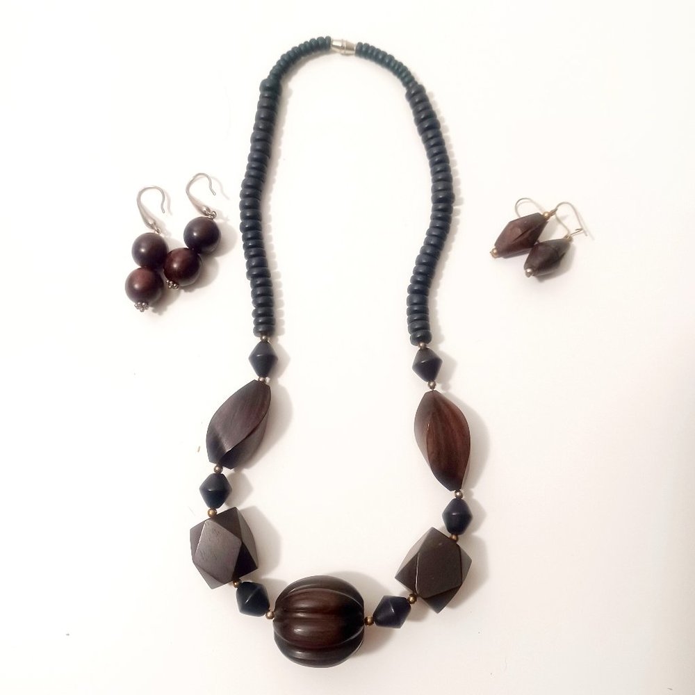 Vintage 1980s Geometric Dark Brown Wooden Bead Necklace and Earrings Set